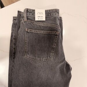 Zara woman’s Charcoal Wide Leg Jeans